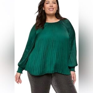 NWT Lane Bryant green Pleated Swing Top Plus Size 18 / 20